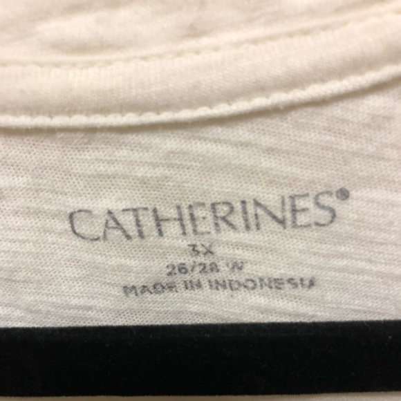 Catherine’s 3X top - Picture 2 of 3